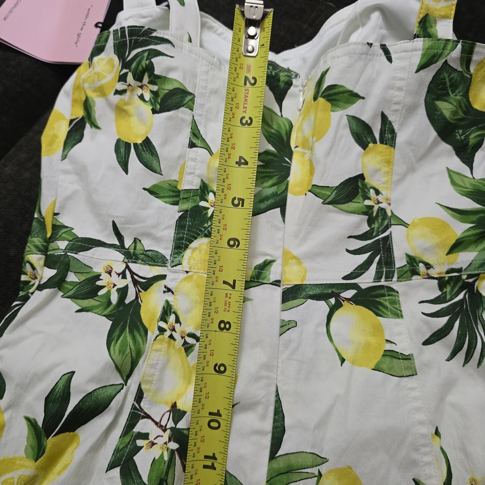 Avec Les Filles White and Yellow Lemon-Print Midi Dress - Picture 9 of 16